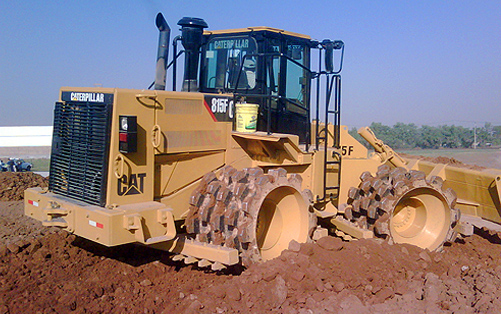 Tractocompactador Caterpillar 815F